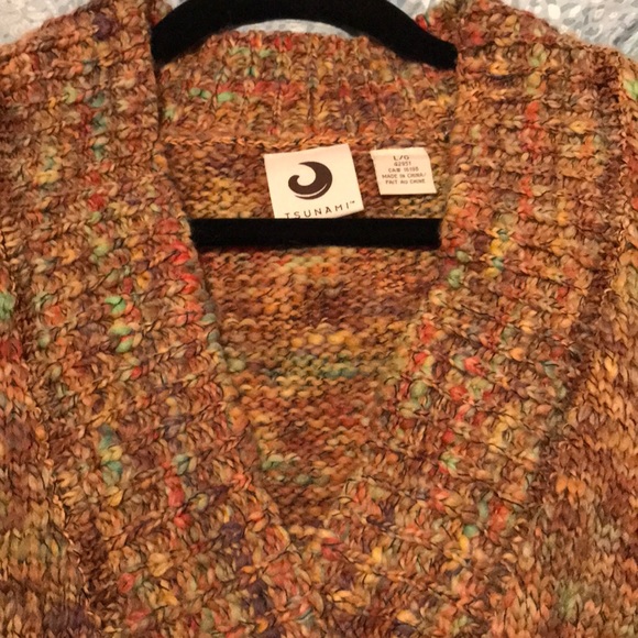 Tsunami sweater - Picture 4 of 4